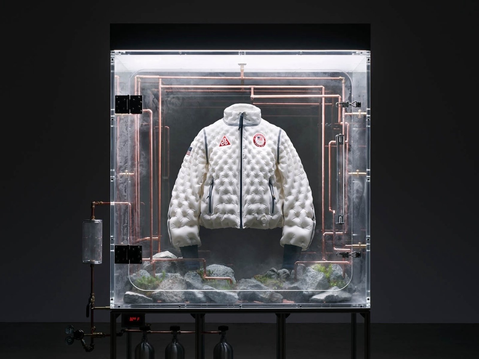 Nike Therma-FIT Air Milano 夾克重磅發表!充氣系統、自動調節溫度⋯各種頂尖科技注入太狂!