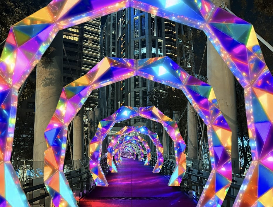 2025 新北歡樂耶誕城全攻略|演唱會卡司、時間、燈區、交通⋯一次看!(不斷更新)