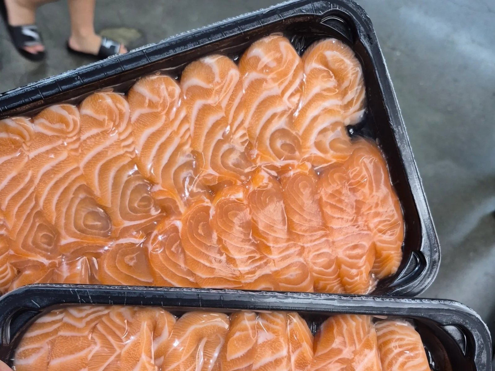 Costco 好市多推出「鮭魚生魚片」!價格、份量一次看!