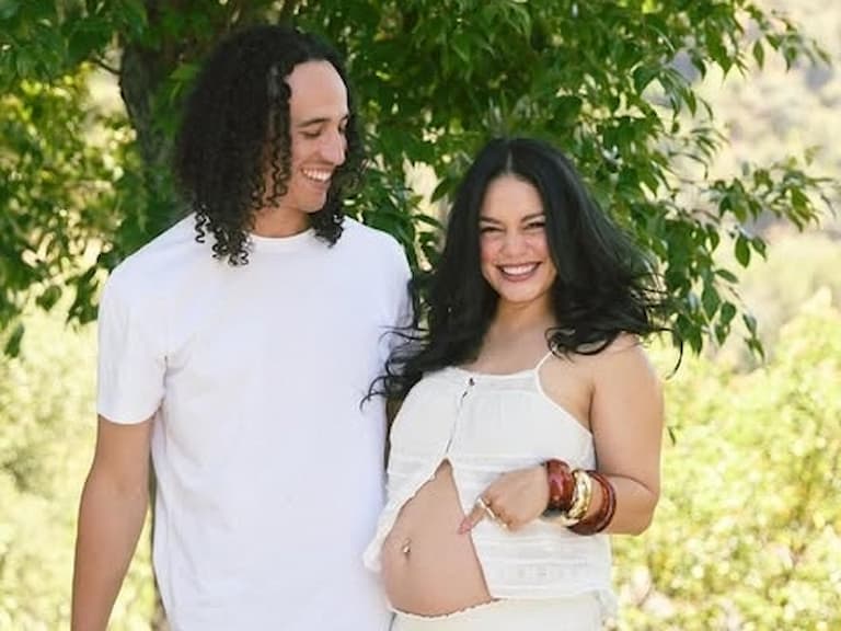 凡妮莎哈金斯 Vanessa Hudgens 再當媽！《歌舞青春》粉絲感動喊：「看妳長大！」