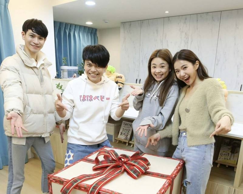 蔡阿嘎自嘲反指標!曝 5 對合照情侶全分手直呼:「不寒而慄!」