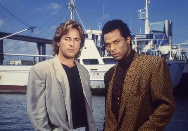 重啟版《邁阿密風雲》奧斯汀巴特勒、麥可 B 喬丹合體出演!影迷狂讚:「神組合!」