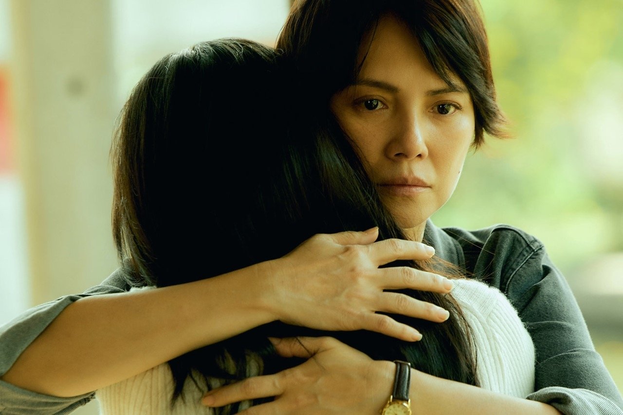 《回魂計》李心潔 18 歲被張艾嘉發掘、獲封「鬼后」、戲劇作品推薦⋯5 件事快認識!