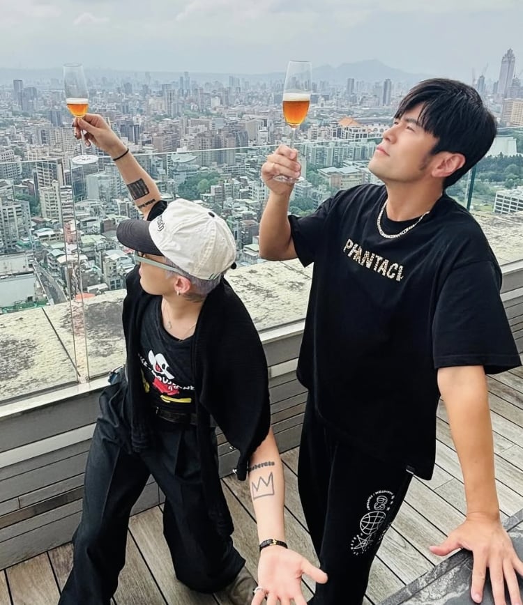 周杰倫砸 800 萬美元入股 GD 公司！粉絲狂敲碗：「期待音樂合作！」