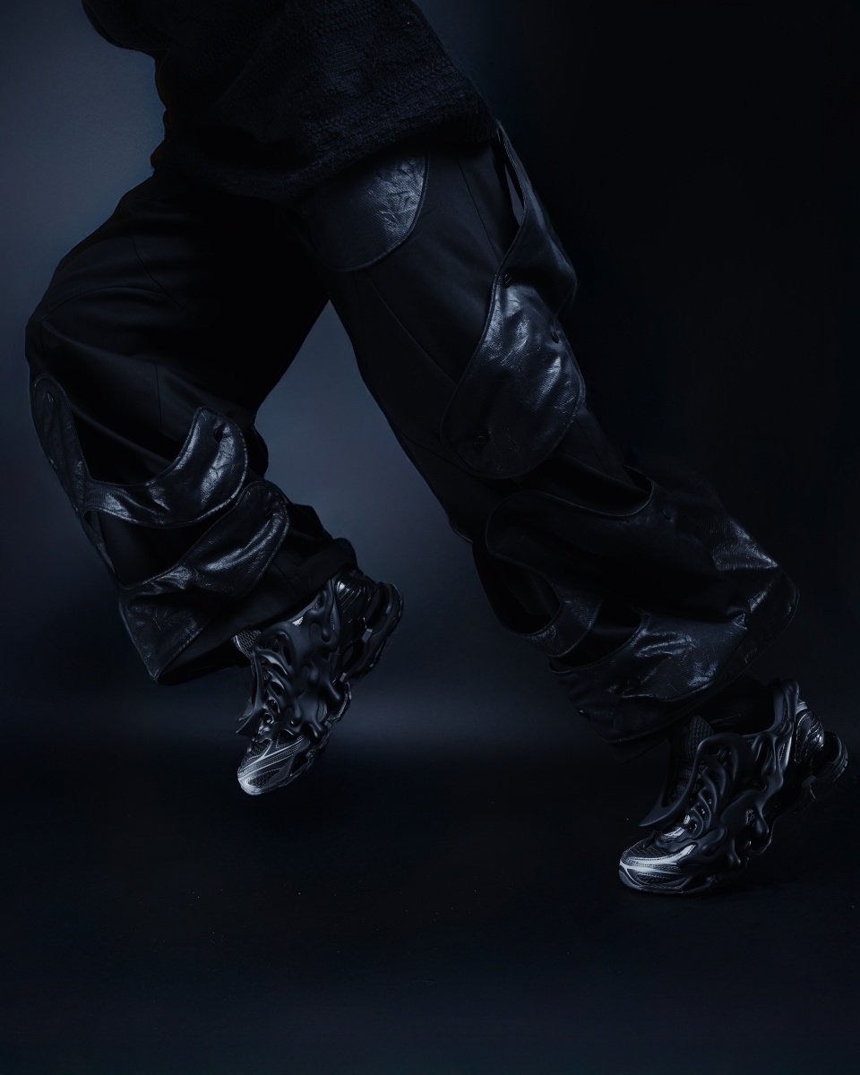 顛覆鞋履結構！INCODER 推出 3D 外骨骼鞋飾，重新定義足上配件美學！