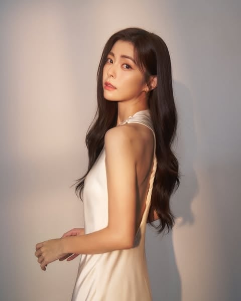 任容萱證實分手林柏澍!首談心境:「這一年發生很多事!」