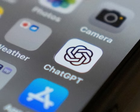 ChatGPT 禁 3 大服務惹怒用戶！網友實測傻眼：「誰還續訂？」