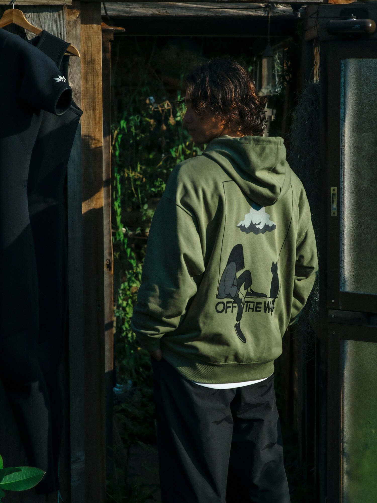 Vans 攜手日本藝術家 Yusuke Hanai 推出 2025 秋冬藝術家聯名系列