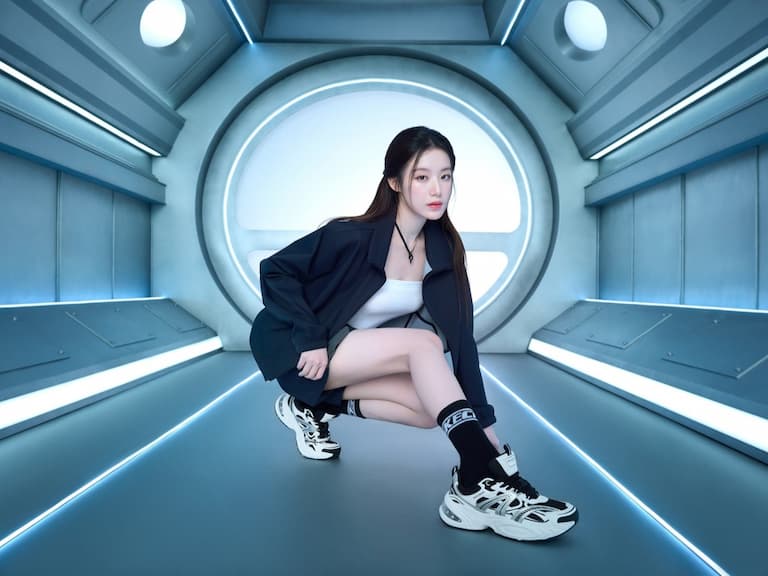 舒華演繹SKECHERS秋冬Y3K科技時尚