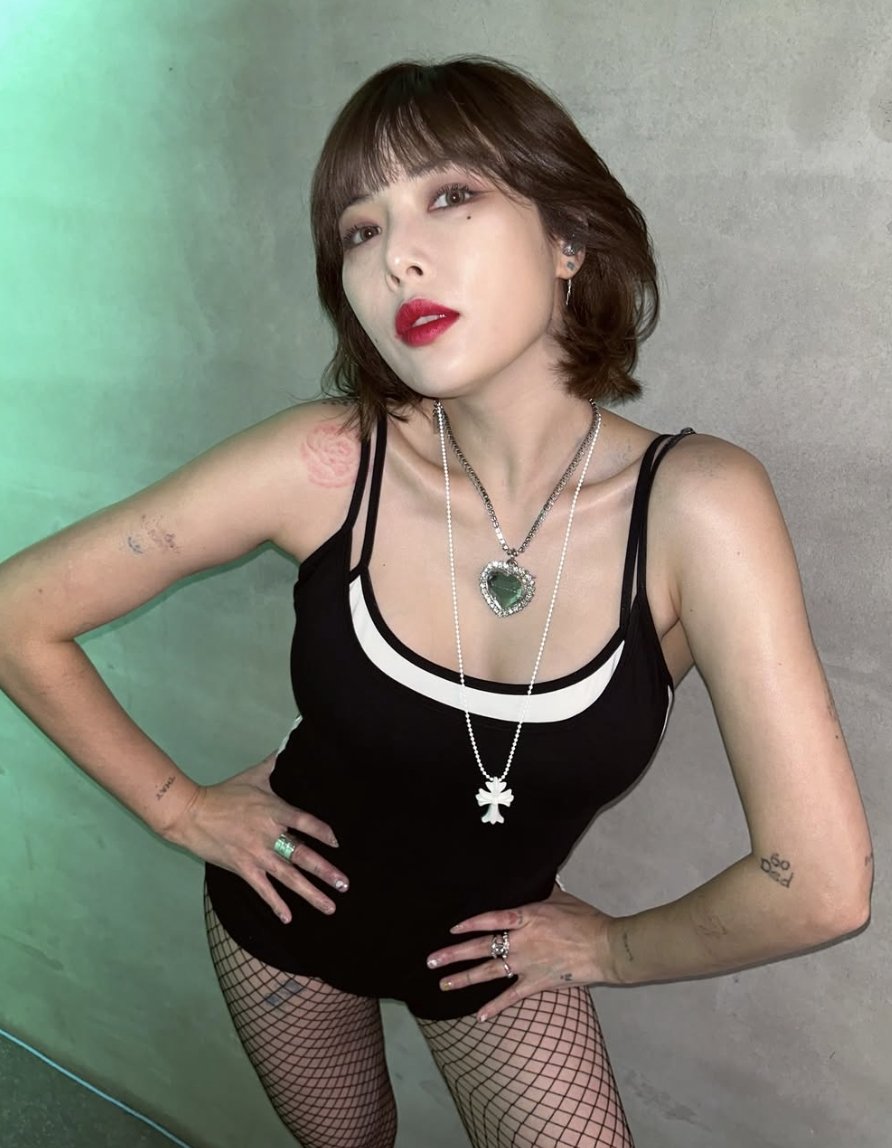 泫雅減肥瘦回 49 公斤!腳背滿是傷口嚇壞粉絲本人回應真相曝光!