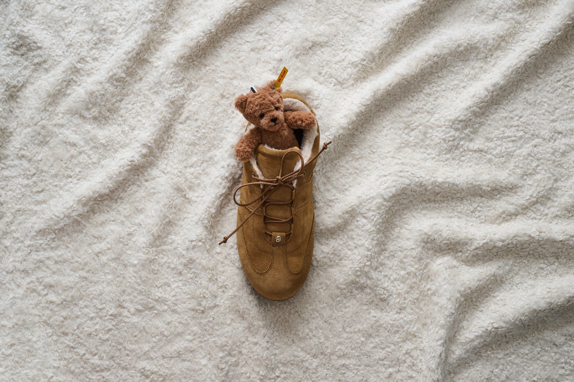 BOSS 攜手 STEIFF 推出獨家聯名節日系列