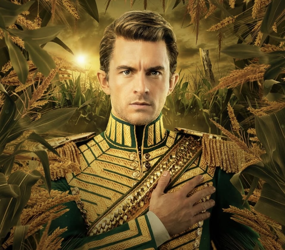 2025 全球最性感男人冠軍出爐!繼布萊德彼特、強尼戴普,由《魔法壞女巫》演員奪下!