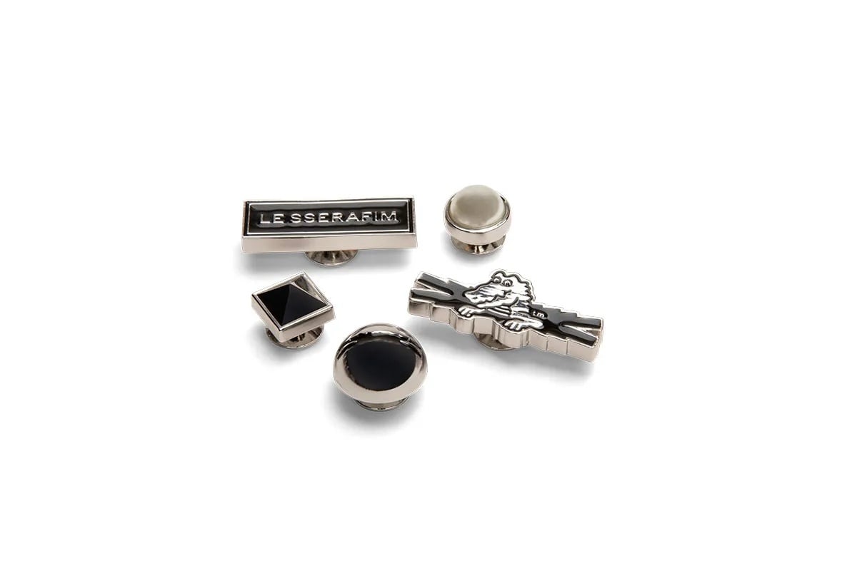 LE SSERAFIM x Crocs Bae Clog 限定聯名洞洞鞋發表!金采源、許允真⋯5 位全員上腳美翻!