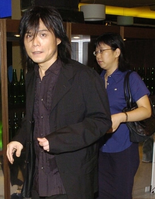 伍佰 & China Blue 11 月高雄巨蛋開唱!演唱會歌單、藝名由來、婚姻故事⋯6 件事快認識!