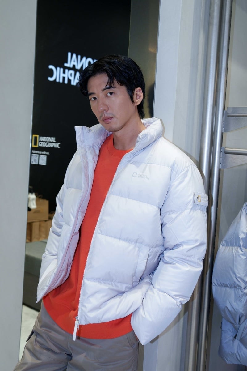 《回魂計》傅孟柏親自演繹國家地理 2025 秋冬羽絨系列!雙面男神展現冬季機能美學
