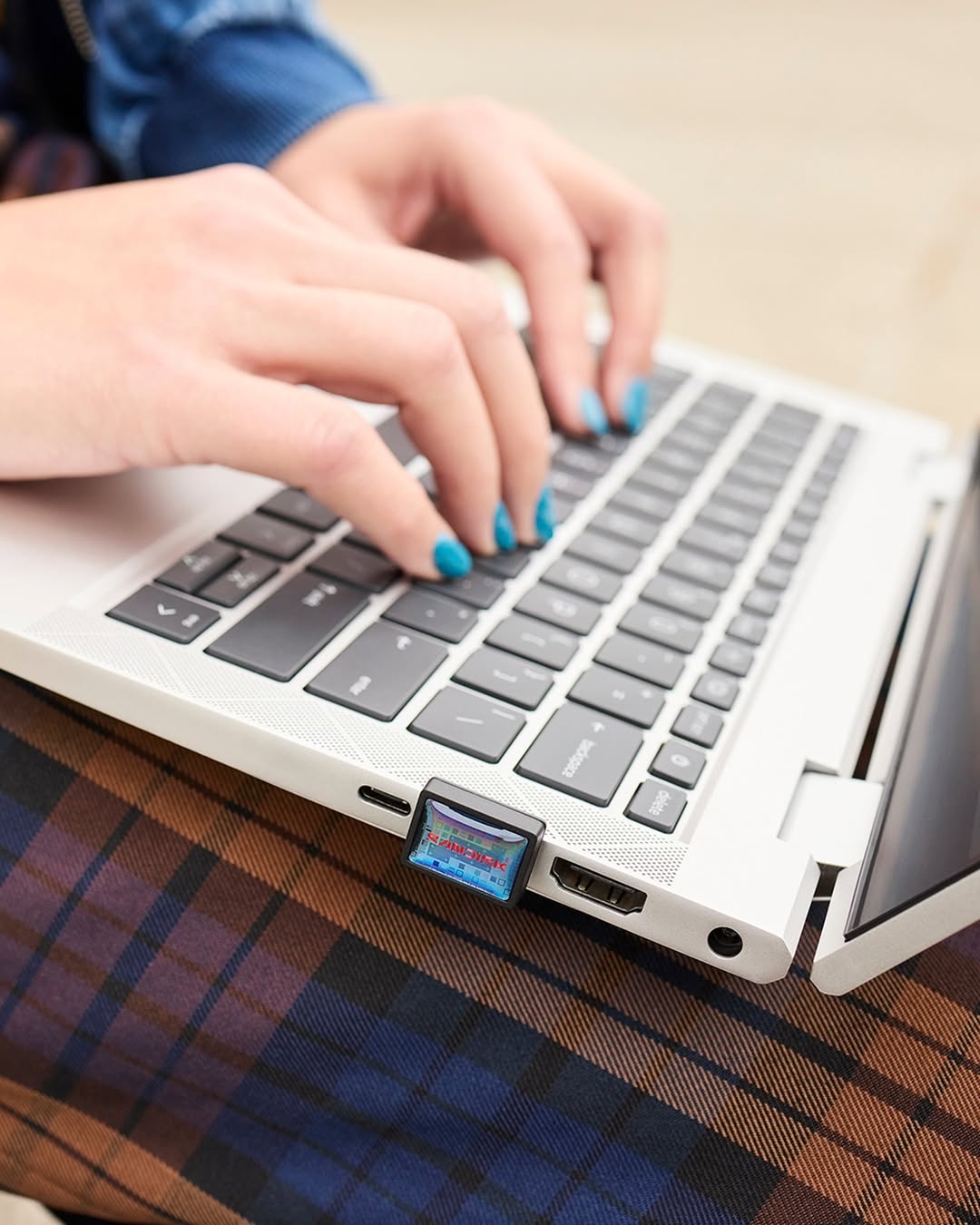 Sandisk 推出全球最小 1 TB USB-C 隨身碟!SANDISK Extreme Fit Drive 顛覆隨身碟印象