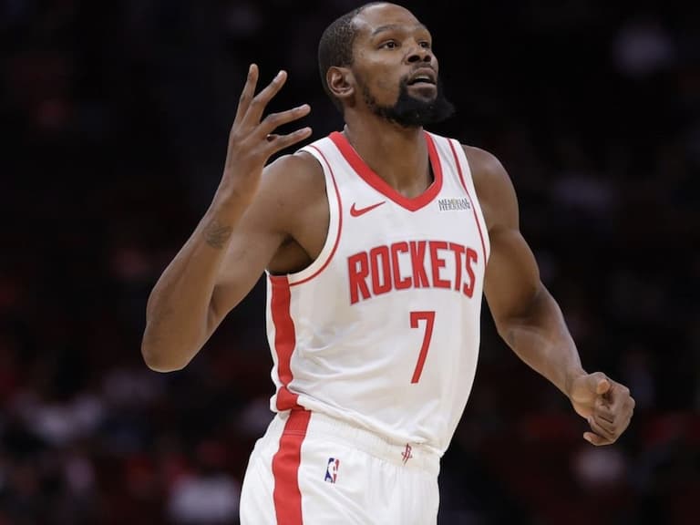 NBA/Ja Morant 要被交易到火箭?Kevin Durant 場邊故意調侃 Morant 父親引熱議!