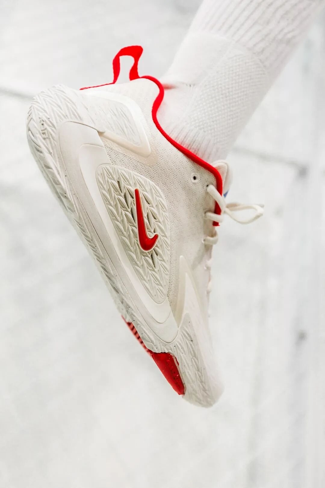 Nike G.T. Cut 4 正式發表「完整亮點」解析！全新室外戰靴 Nike S.T. Glow 同步推出！