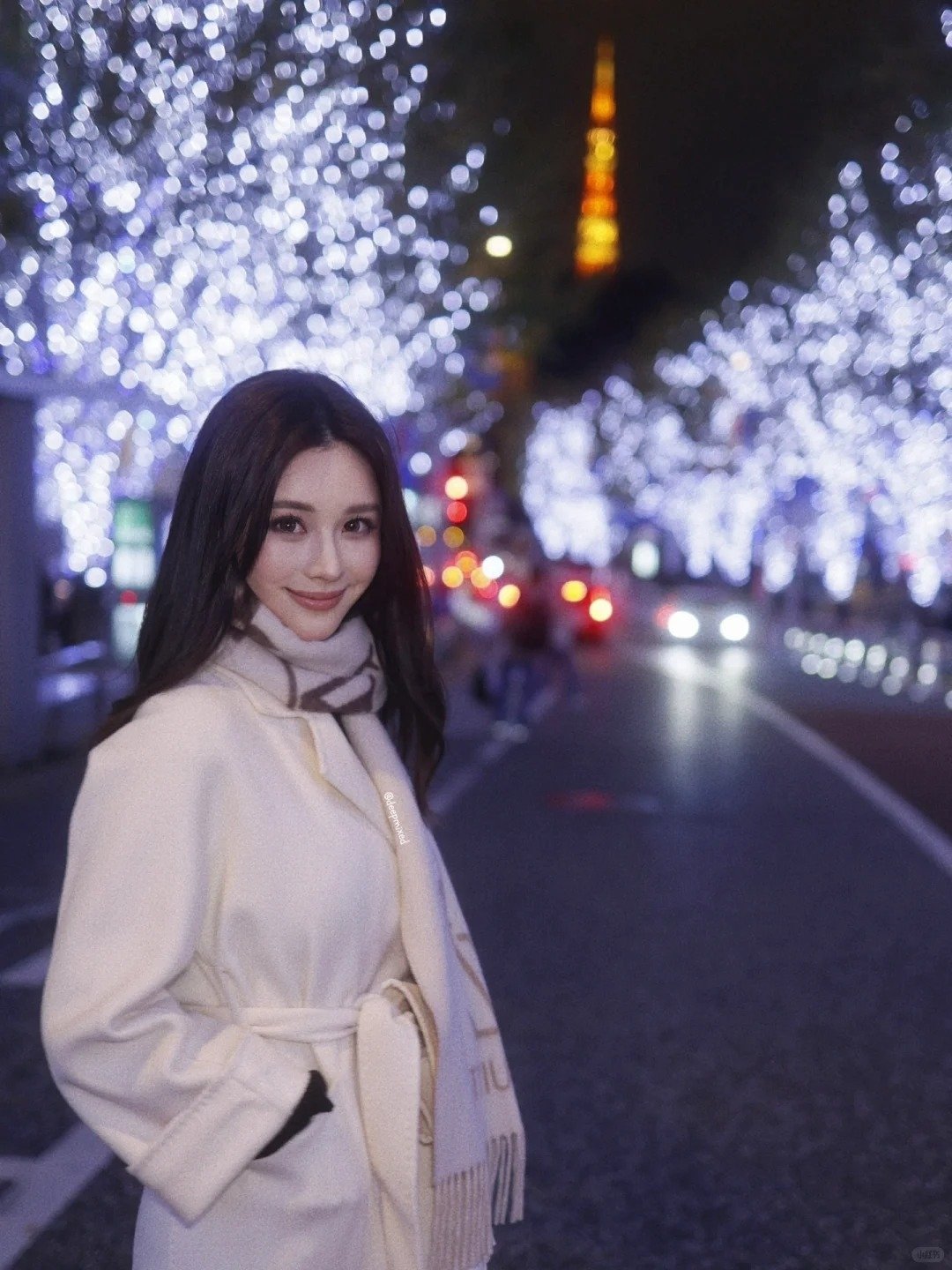 東京六本木聖誕點燈浪漫登場，時間、拍照點一次看！加碼推薦 5 個絕美銀杏勝地！