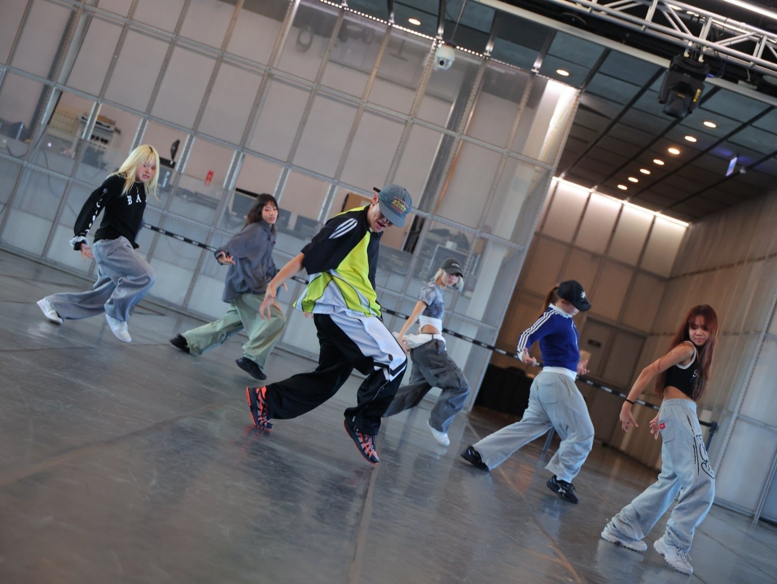 戒指戴法 5 大解析一次看！「這樣戴」招財還能招桃花！