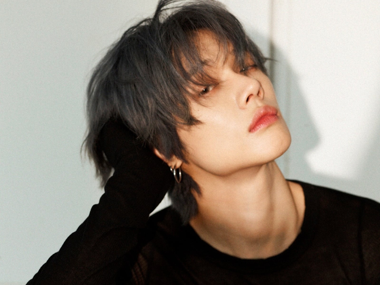 TXT 崔然竣單飛美國！首登凱莉克萊森秀獨唱新歌〈Talk to You〉！