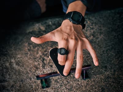 G-SHOCK 戒指錶 DWN-5600 震撼登場！突破性設計顛覆傳統腕錶概念，想要都不一定買得到！