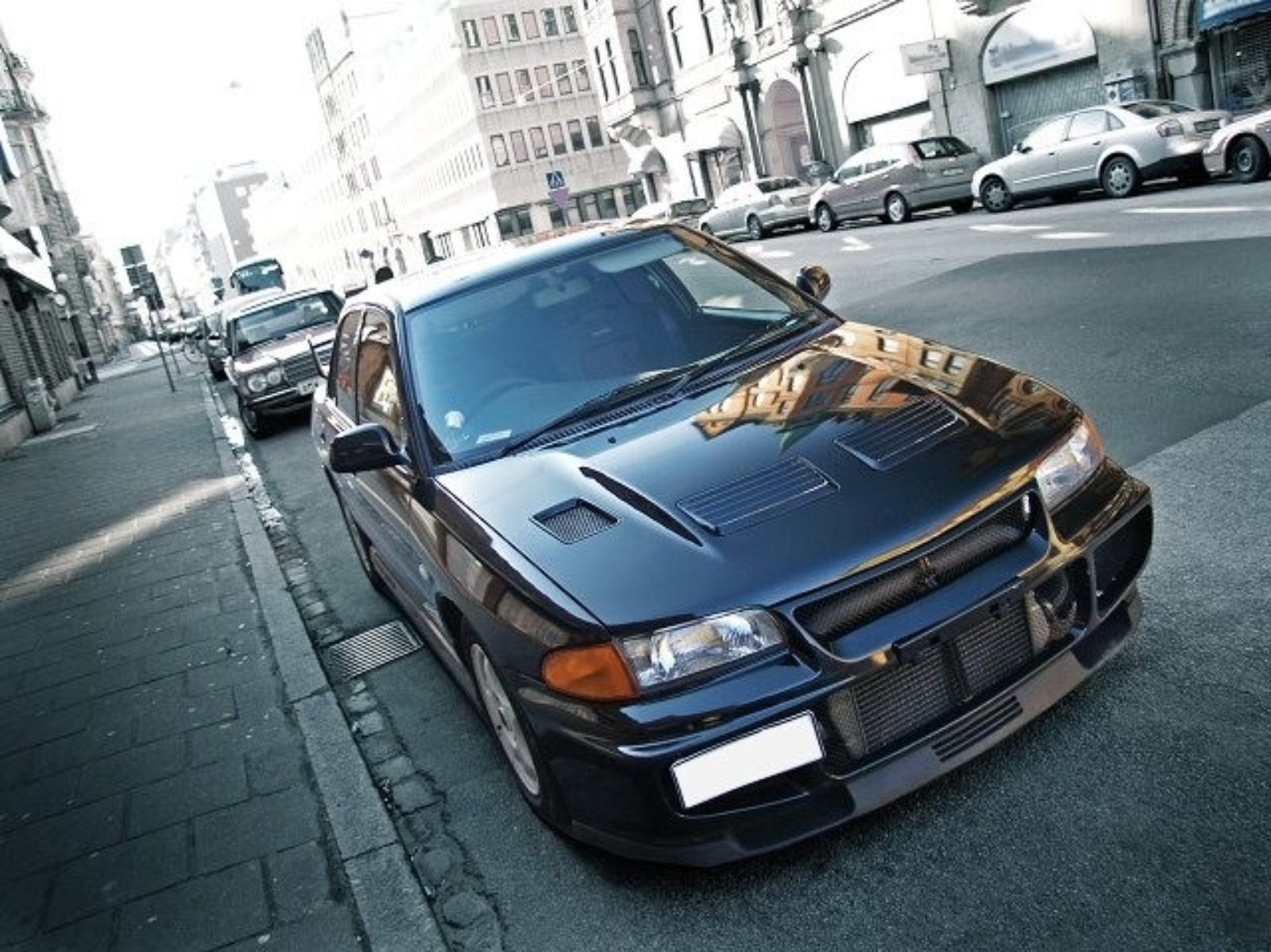 三菱 Lancer Evolution 回歸有望？官方認了：混動或純電都在考慮中！