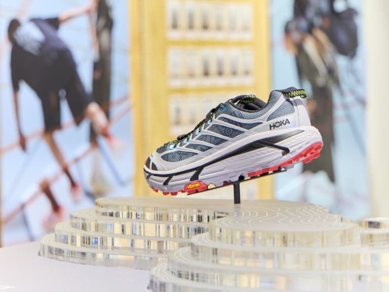 HOKA x oqLiq 攜手 WHITEROCK 信義 A13 微型展覽限時登場！Mafate Lifestyle 以山林靈魂貫穿時尚視野！