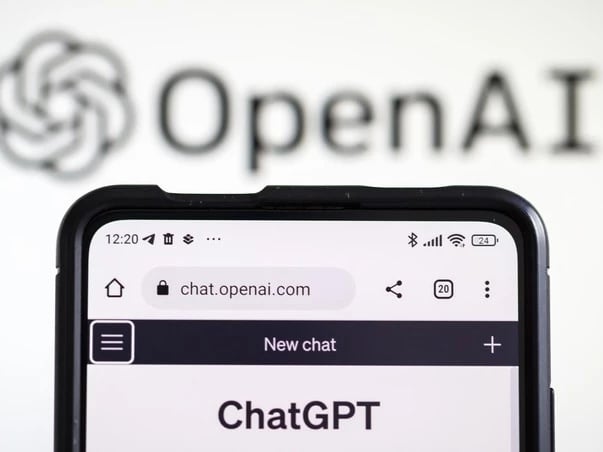 ChatGPT 對話曝光！感情糾葛、生活困擾⋯「討好型人格」讓用戶越來越依賴！