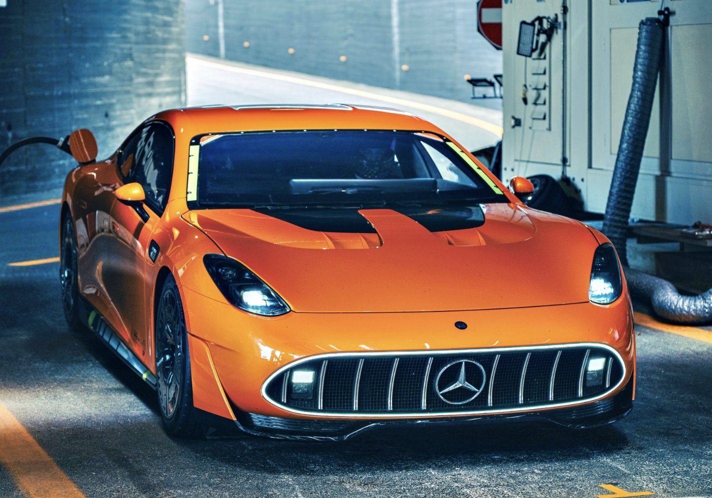 賓士 AMG 性能車 2026 年 2 月停產！歐盟噪音新法車迷超傻眼！