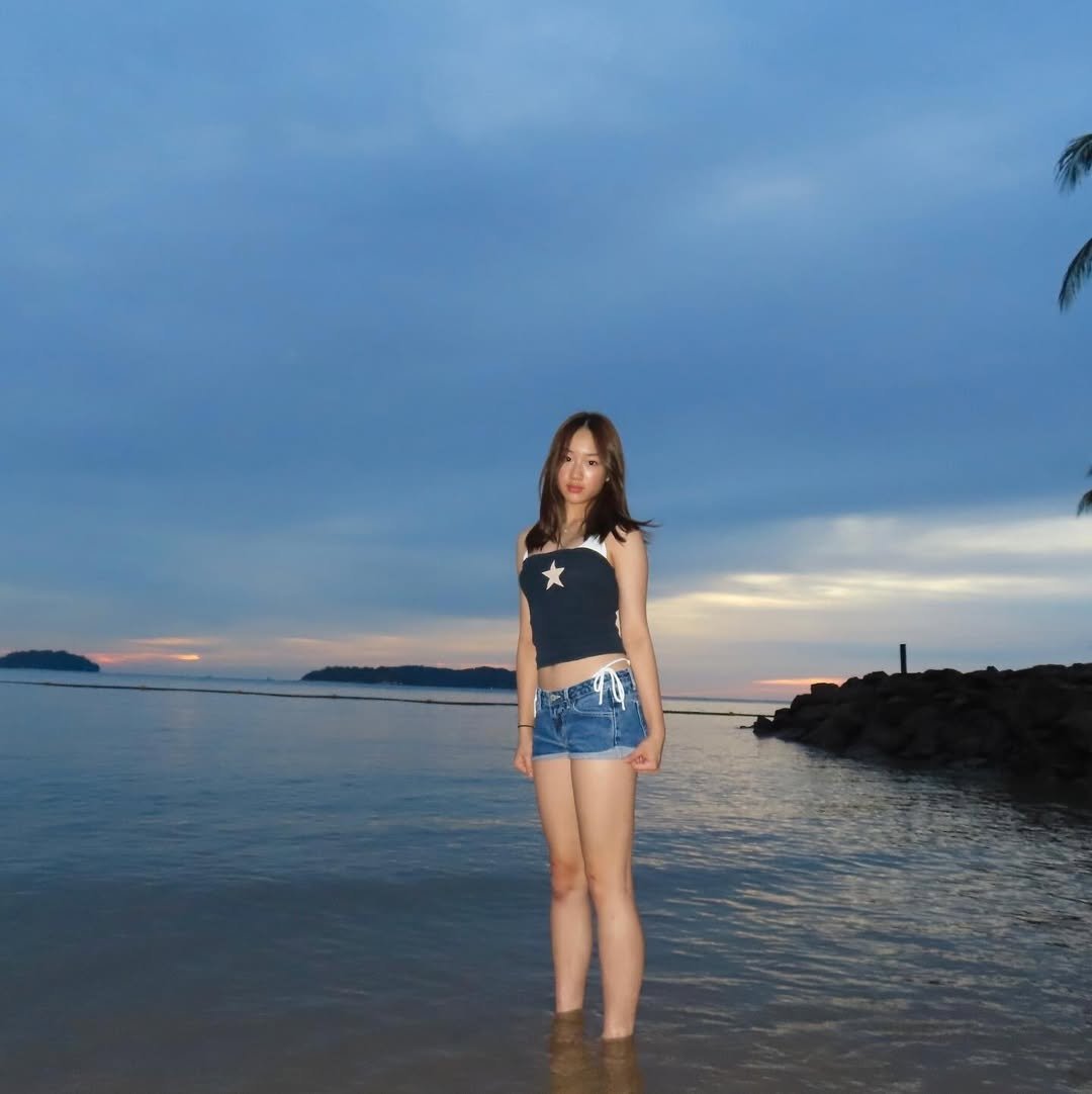 吳尊女兒 Nei Nei 疑似談戀愛！他大方回應：「沒資格限制」引網讚爆！