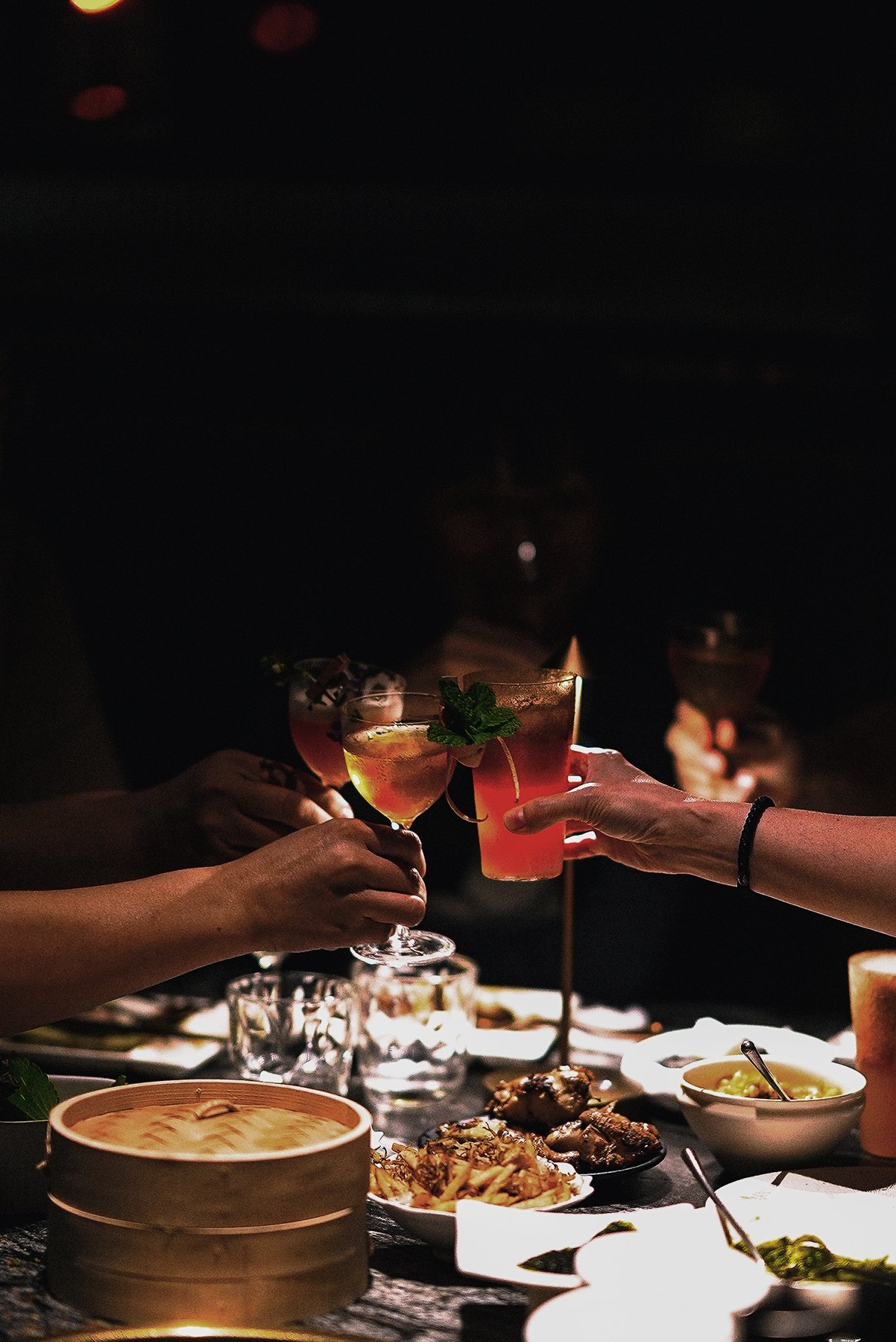 CHAR CHAR × BAR MOOD Taichung｜新世代的台中深夜食堂，帶你以潮流風格與態度定義夜晚節奏！