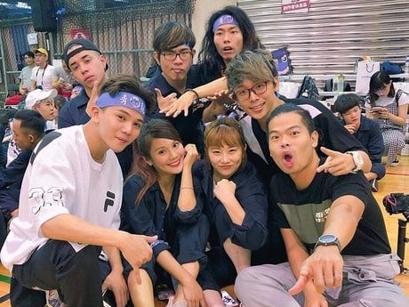 反骨男孩成員全部解散！酷炫認了：「藝人部走入歷史！」