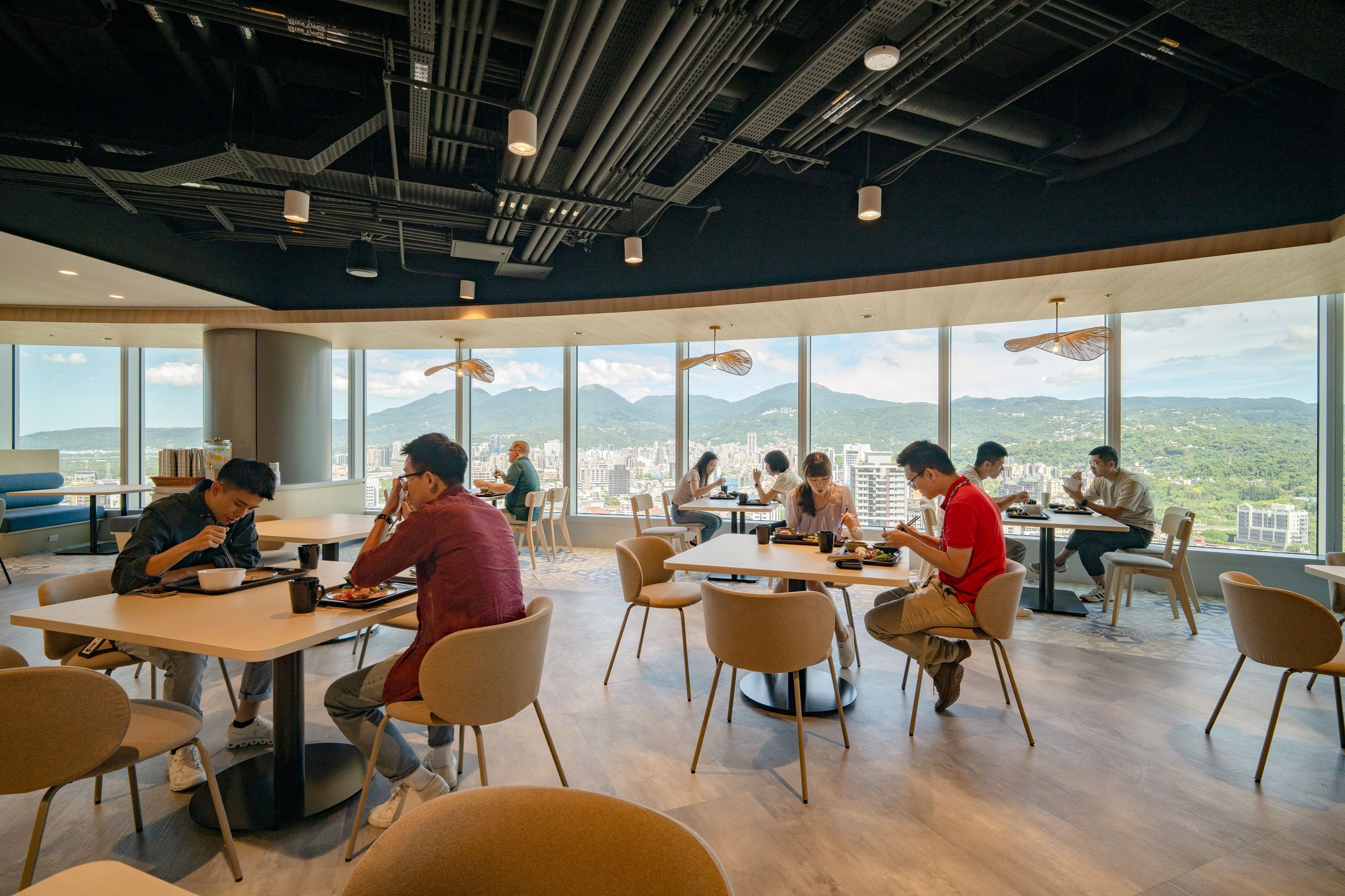 Google 揭幕台灣全新辦公室！打造美國總部外最大 AI 基礎建設硬體研發中心