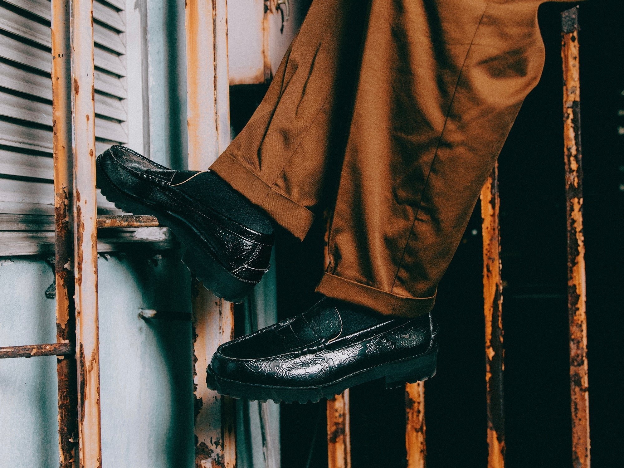 日本皮鞋品牌 Kenford 爆紅解析！正裝與街頭都能駕馭的「寶藏神鞋」必須認識！