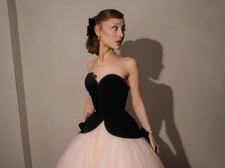 亞莉安娜 Ariana Grande 2026 年巡迴演唱會恐成告別作！本人證實：「未來重心不同！」