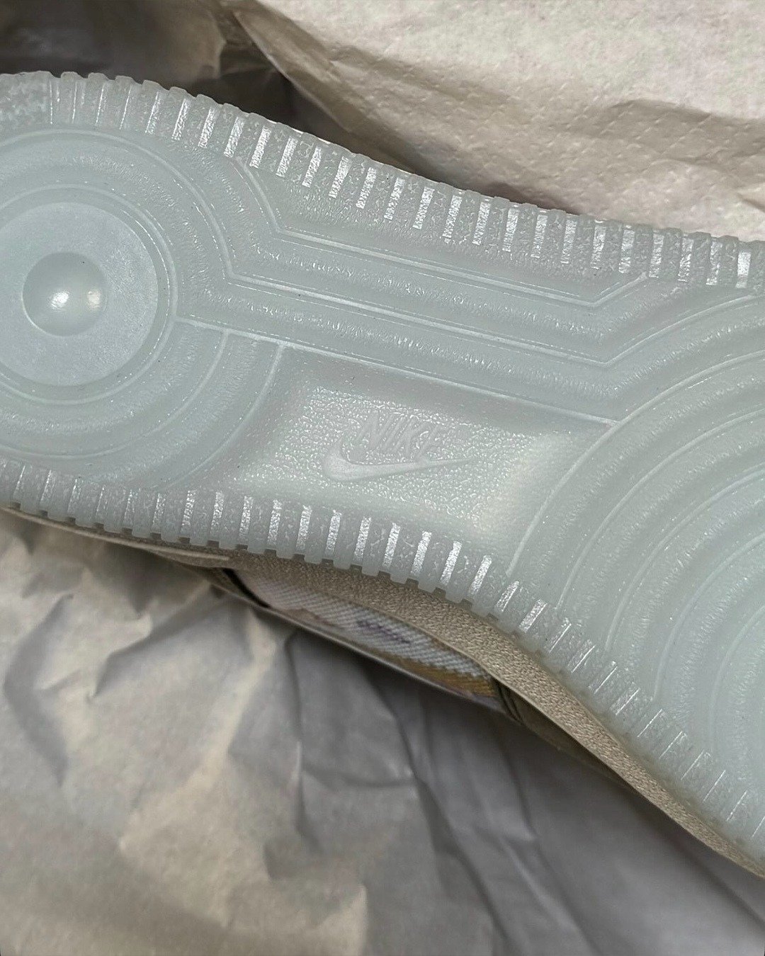 Futura x Nike Air Force 1「FLOM」正式曝光！全球限量 70 雙「夢幻球鞋」又一發！