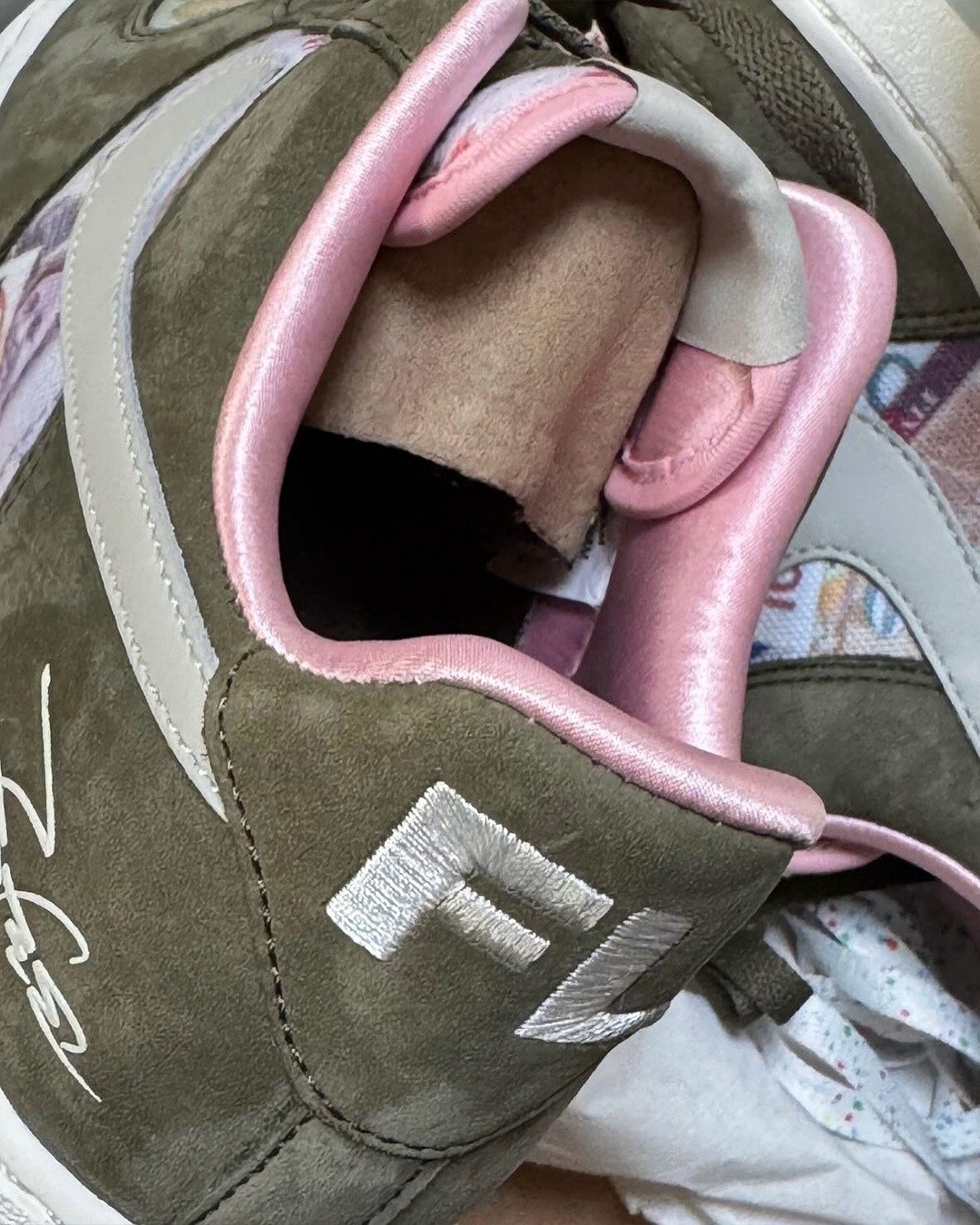 Futura x Nike Air Force 1「FLOM」正式曝光！全球限量 70 雙「夢幻球鞋」又一發！