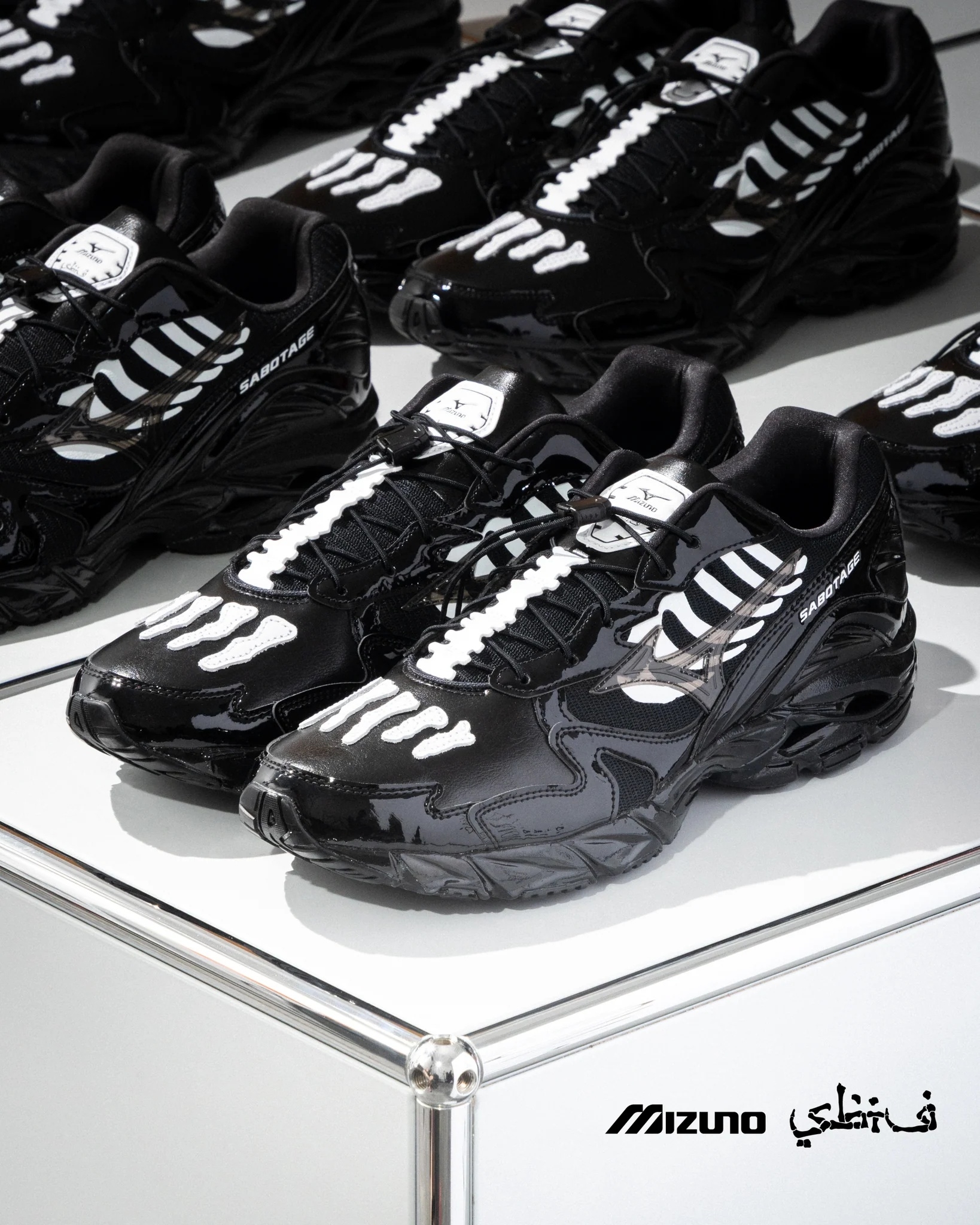SBTG x Mizuno Wave Rider 10 全新聯名正式發表！獨特「骨骼圖騰」注入回頭率百分百！
