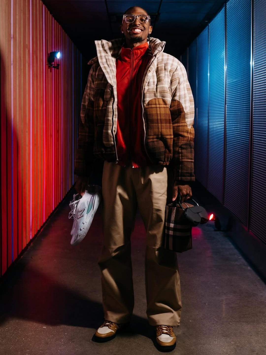 Tyrese Maxey 撐起後衛穿搭地位！六套私服穿搭展現費城時尚魅力【NBA 球星穿搭】