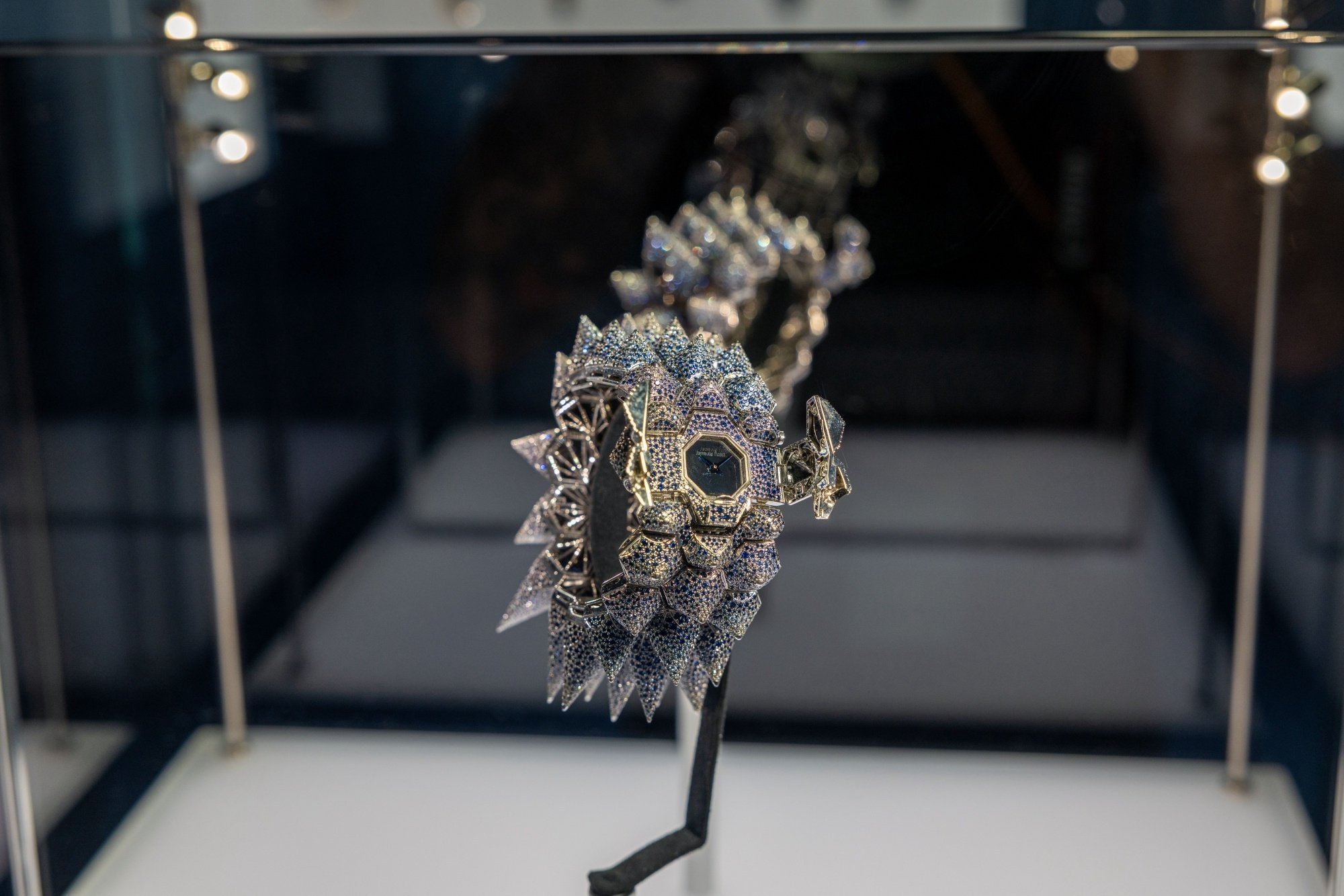 愛彼亮相杜拜鐘錶週  呈獻品牌150週年展覽