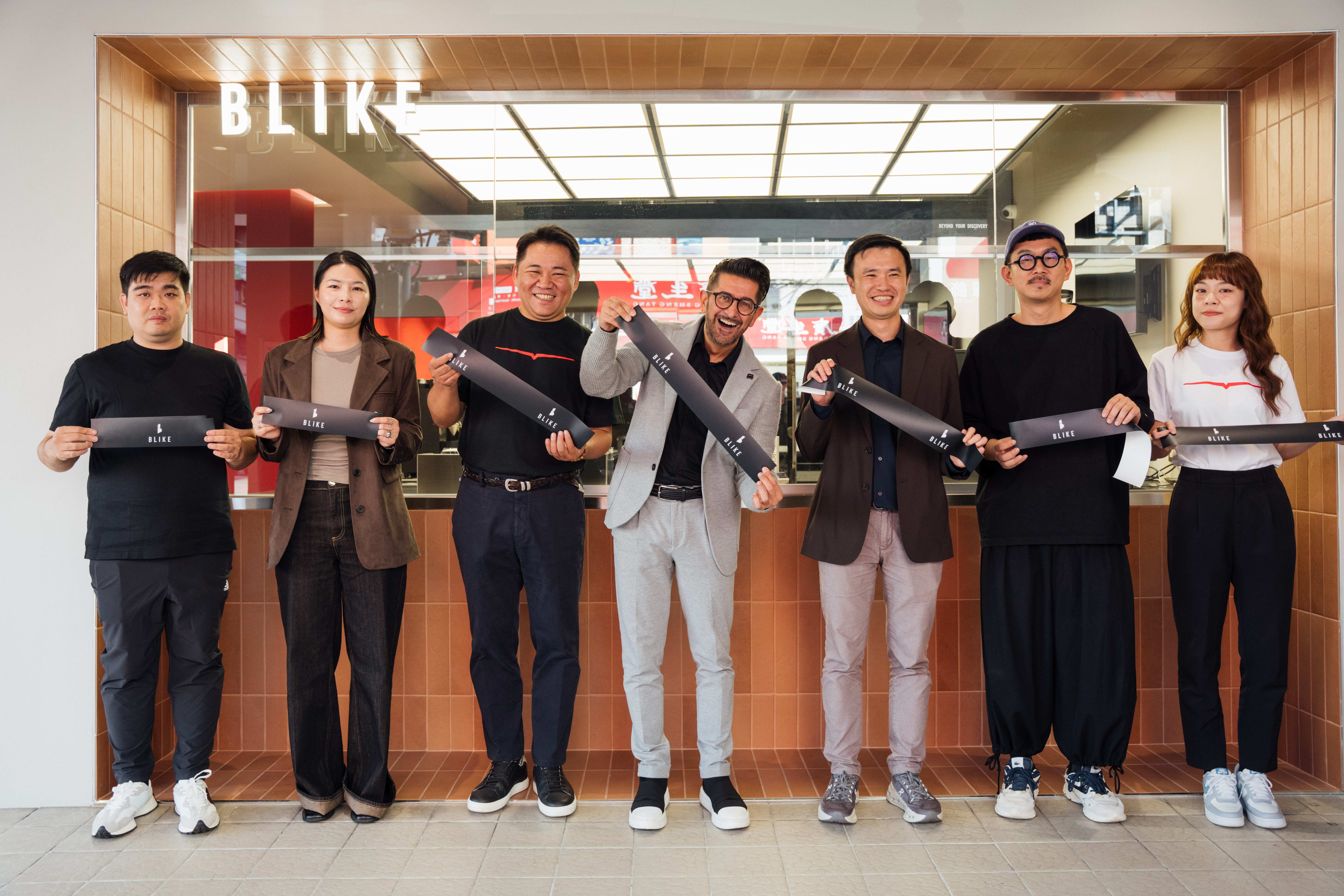 可不可熟成紅茶推出新飲品品牌 BLIKE！大里 Lab 店菜單價格、飲品特色⋯一次看！【設計・潮】