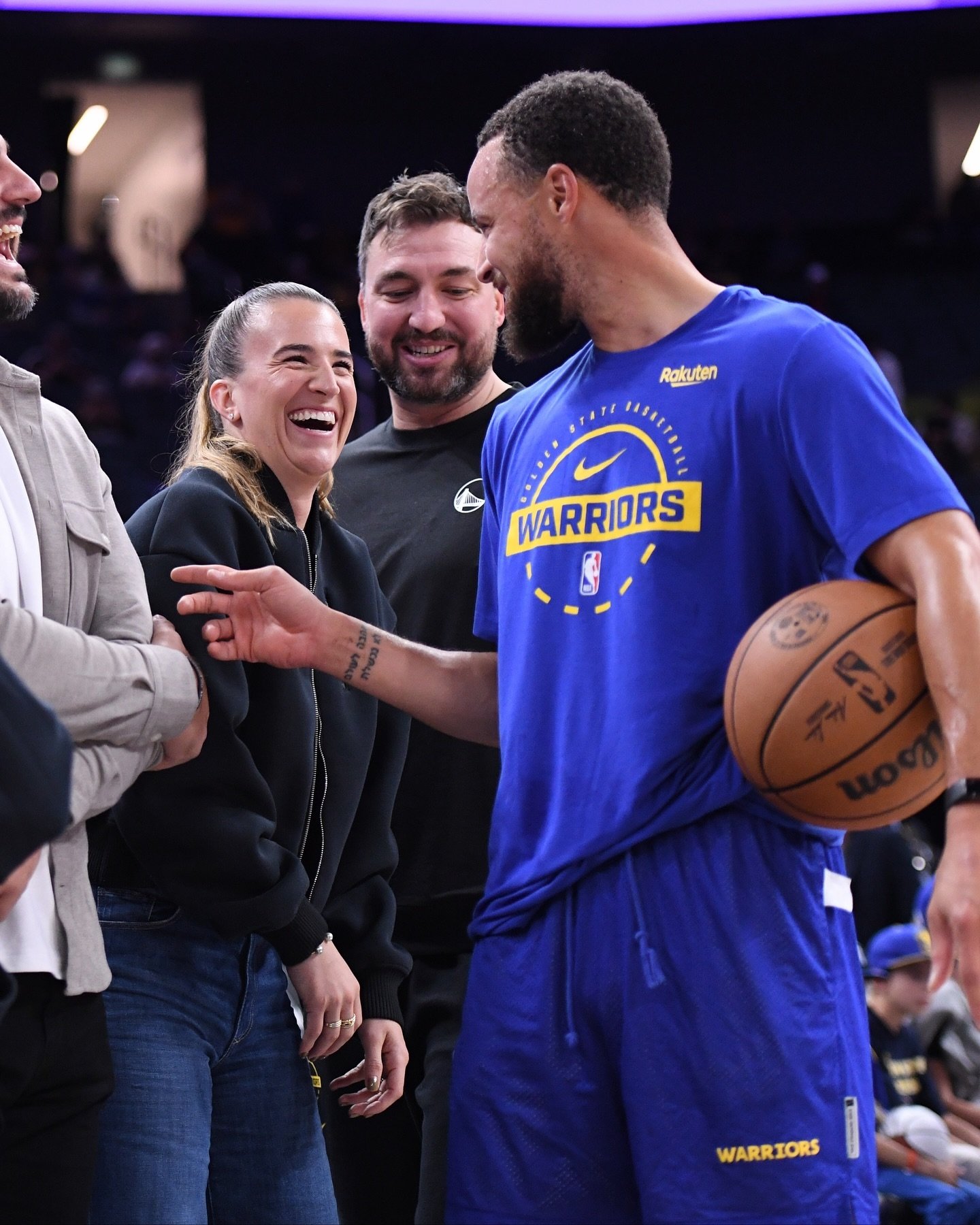 NBA／Stephen Curry 睽違 12 年首穿 Nike 出賽狂轟 31 分！賽前上腳喬丹「兩大經典戰靴」再添話題！