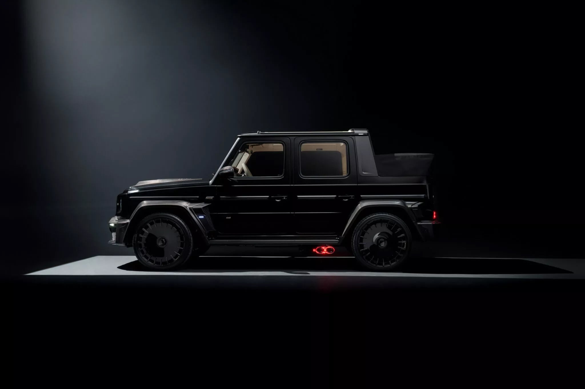 Brabus 800 Cabrio 限量登場！800 匹敞篷 G-Class 外觀配件、內裝設計享受頂級乘坐體驗