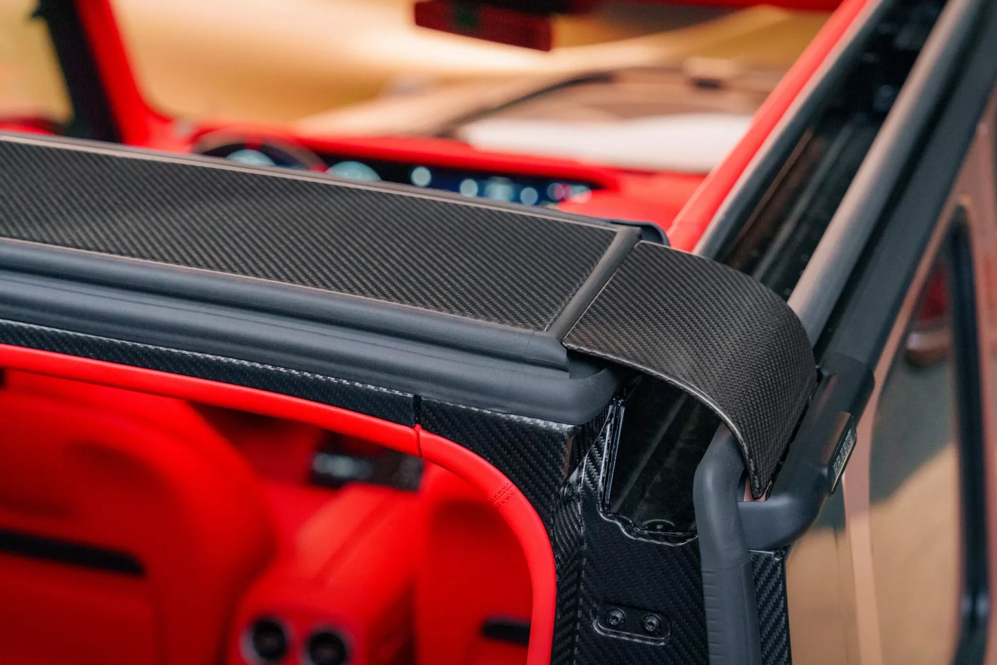 Brabus 800 Cabrio 限量登場！800 匹敞篷 G-Class 外觀配件、內裝設計享受頂級乘坐體驗