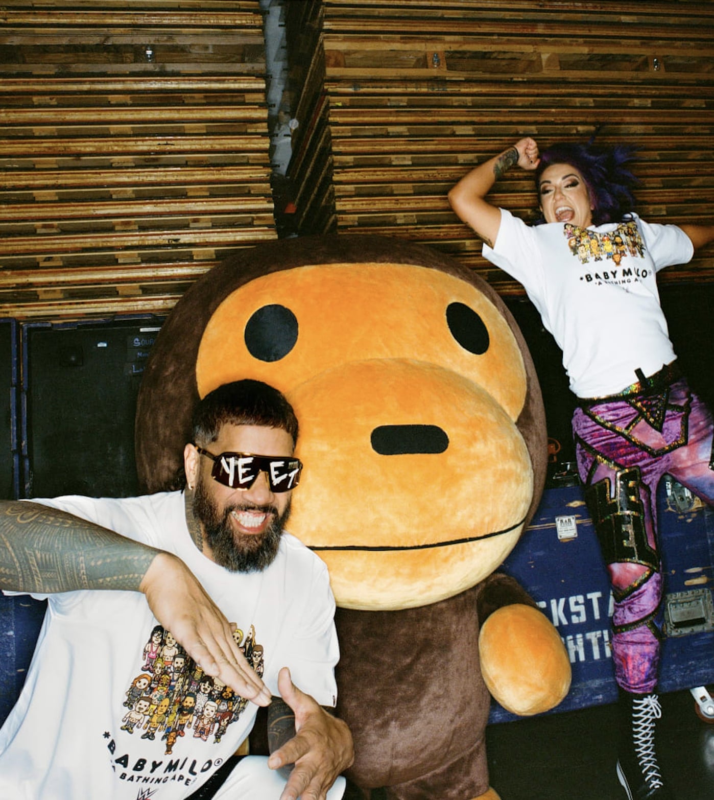 IShowSpeed 率先穿上!WWE 攜手 BAPE、TOPPS 帶來三方聯名,將 32 位摔角明星融入服飾與卡牌!