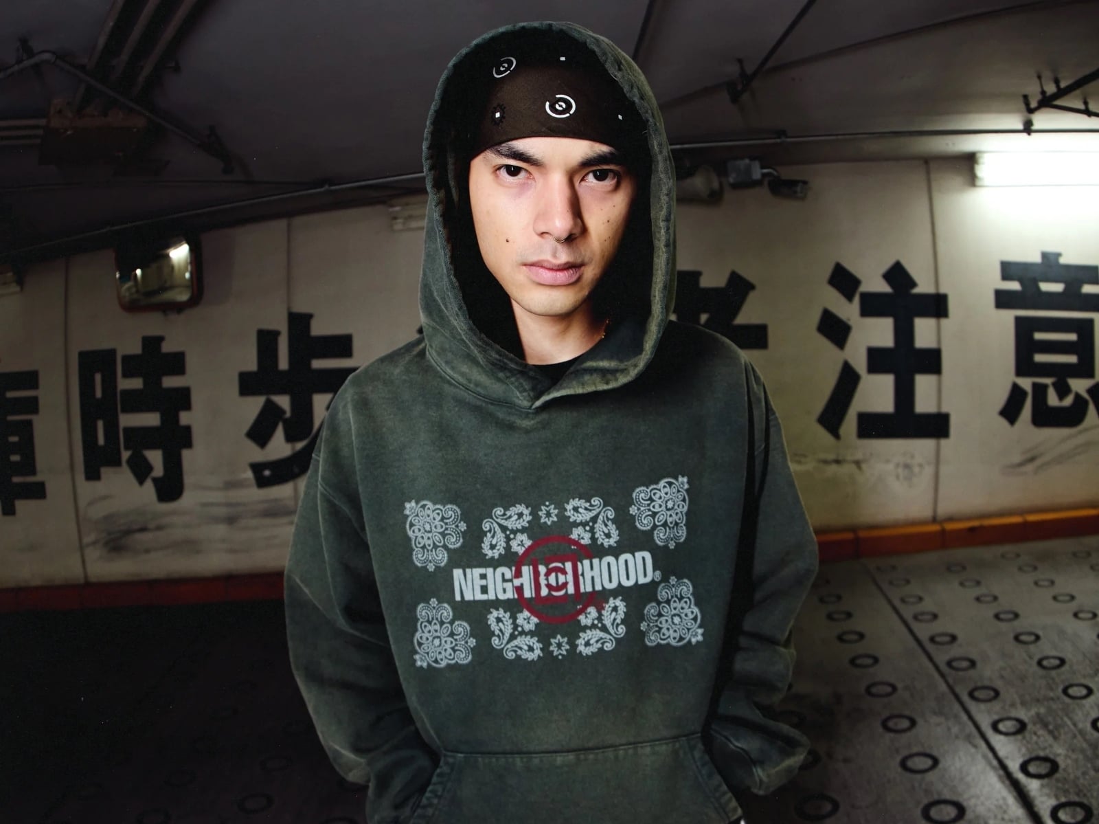 CLOT x NEIGHBORHOOD 全新聯名系列登場！陳冠希最愛 2004 牛王經典回歸