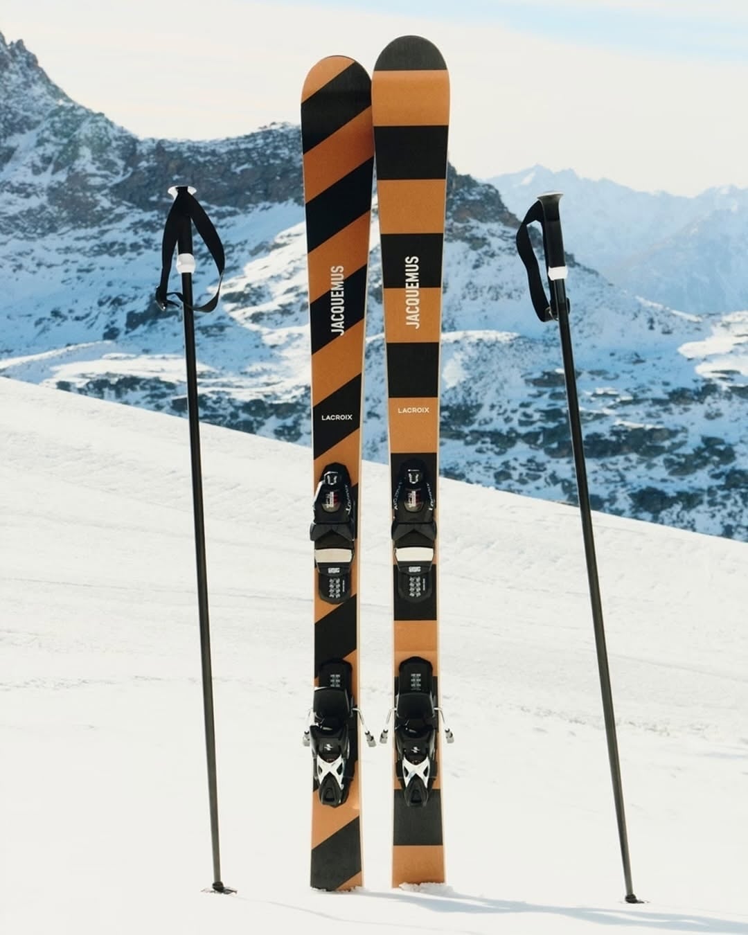 Nike × Jacquemus 最新滑雪系列登場！18 款 Après Ski 重磅單品把滑雪場變伸展台