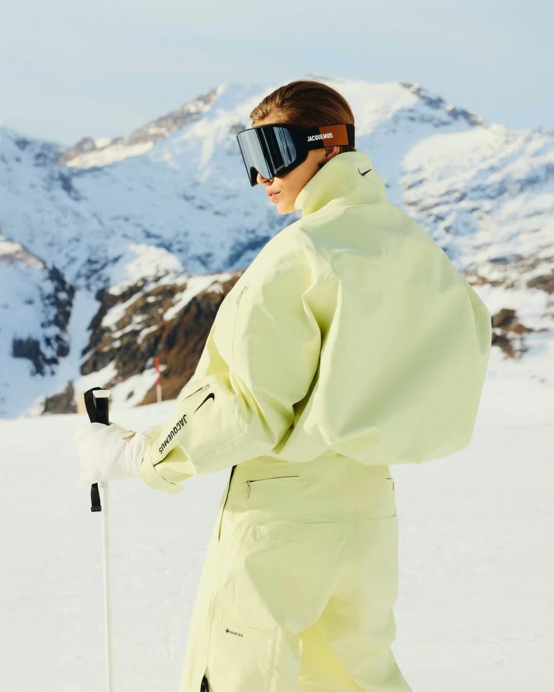 Nike × Jacquemus 最新滑雪系列登場！18 款 Après Ski 重磅單品把滑雪場變伸展台