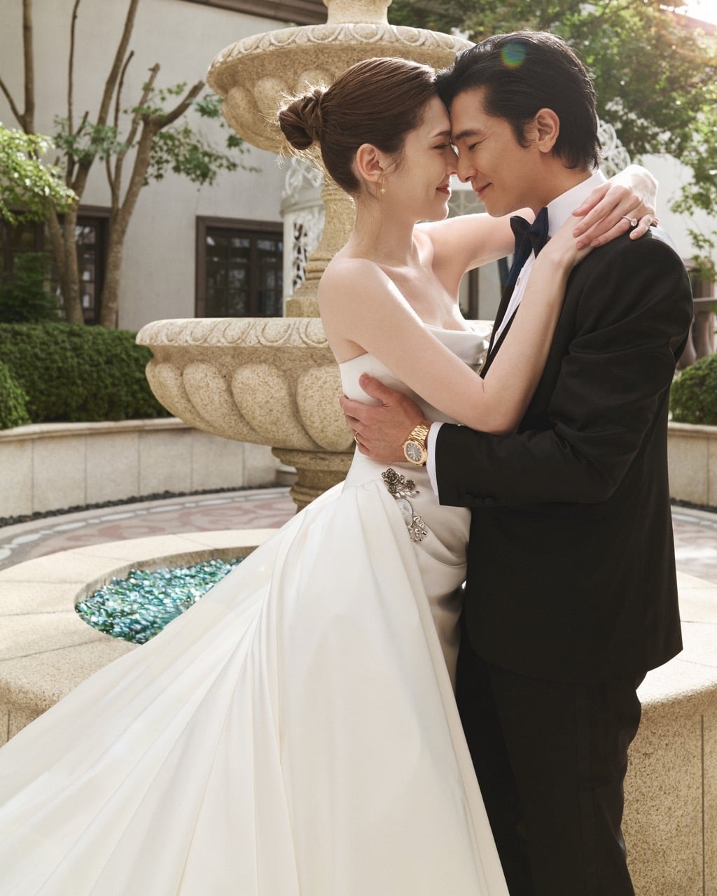 許瑋甯、邱澤婚禮現場賓客曝光！親曝試婚紗笑場：「像演過的偶像劇！」